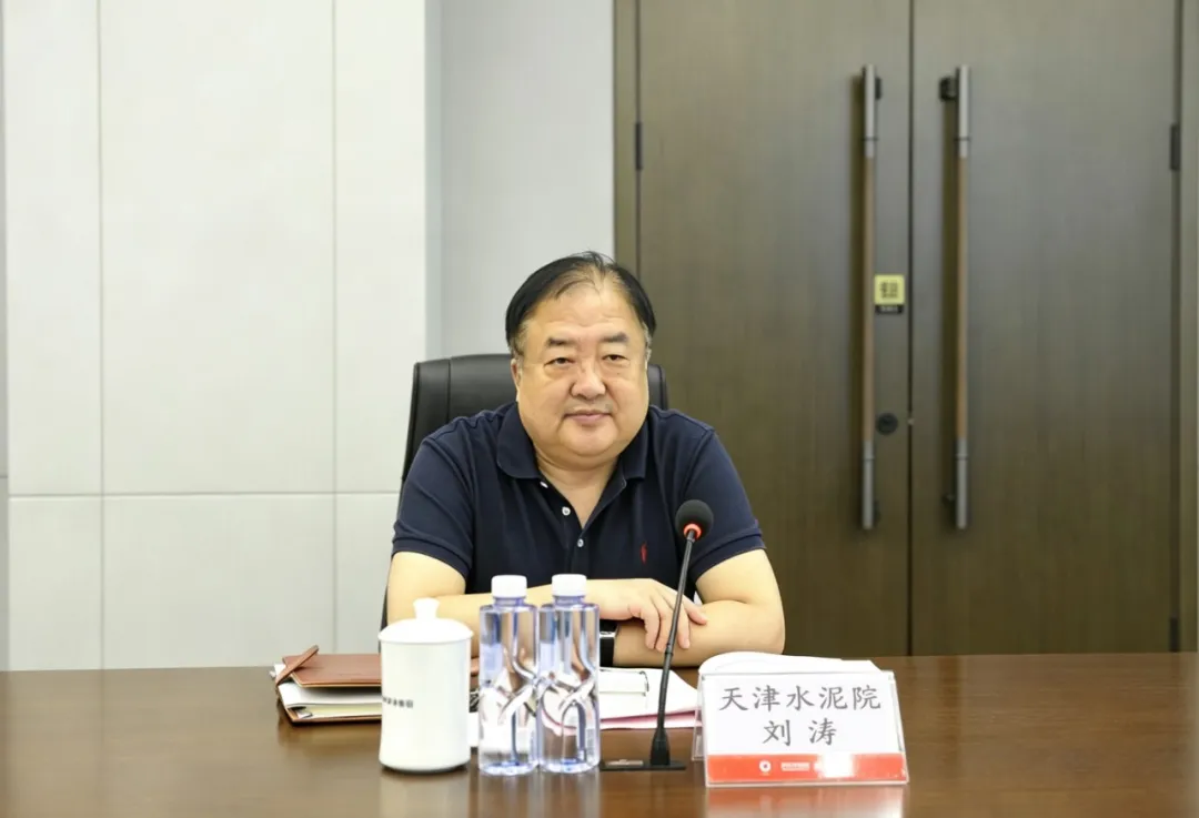刘涛.jpg
